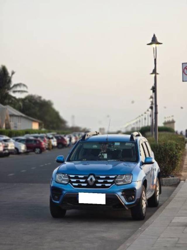 https://images10.gaadi.com/usedcar_image/4606370/original/processed_105324d8-bd04-48d1-9435-95a77d1e093c.jpg?imwidth=6400