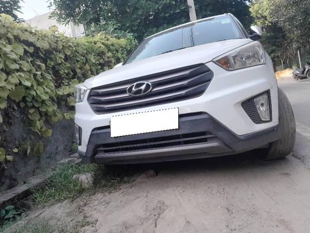 https://images10.gaadi.com/usedcar_image/4606453/original/processed_1791e318-9c36-4e30-899a-11e714000e23.jpg?imwidth=6400
