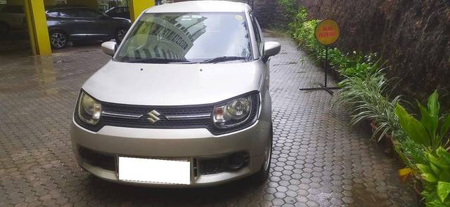 https://images10.gaadi.com/usedcar_image/4606482/original/processed_1422c5ea-bb6d-4d02-9948-7b4882b839b2.jpeg?imwidth=6401