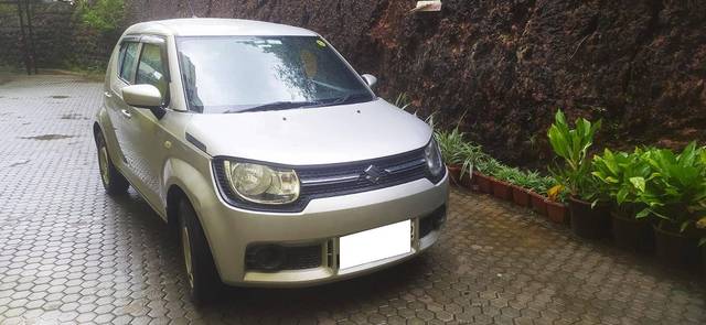 https://images10.gaadi.com/usedcar_image/4606482/original/processed_2fd78584-1fe8-497b-bf14-6aa40a64a41f.jpeg?imwidth=6400