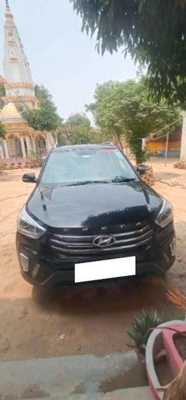 https://images10.gaadi.com/usedcar_image/4606551/original/processed_3e7ebbb8-64cb-4a80-bf50-d468025710af.jpg?imwidth=6400