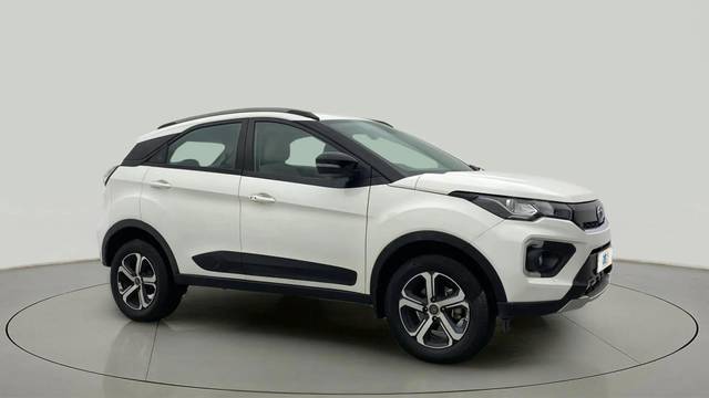 https://images10.gaadi.com/usedcar_image/4606627/original/037187a21ac3c578b8acaaea0317af2e.jpg?imwidth=6400