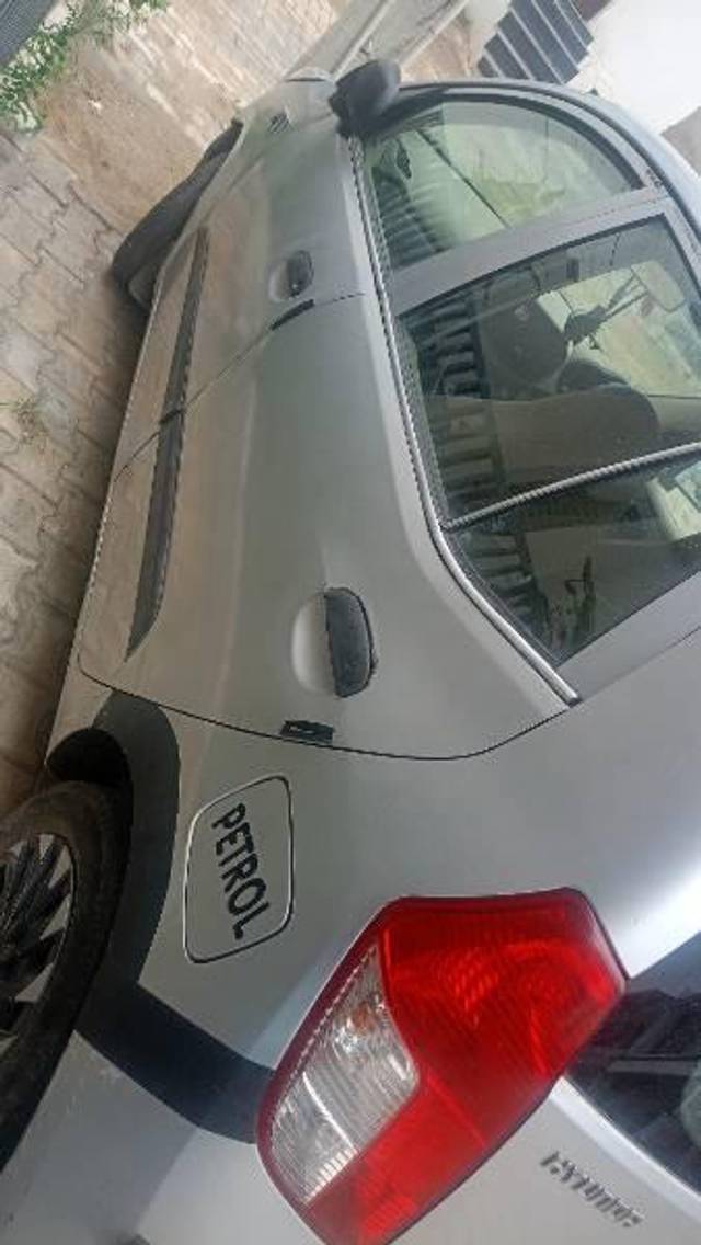 https://images10.gaadi.com/usedcar_image/4606675/original/processed_10920051-88f5-4bee-89f0-d0612bcd7d43.jpg?imwidth=6402