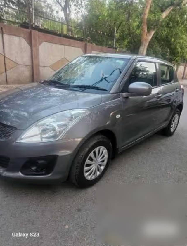 https://images10.gaadi.com/usedcar_image/4606688/original/4ac1d4b0-d50f-4900-97e4-54cac30dd90a.png?imwidth=6400