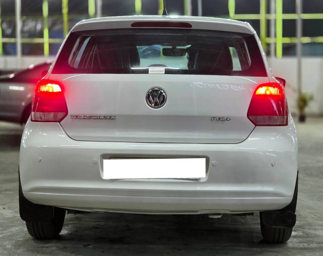 https://images10.gaadi.com/usedcar_image/4606735/original/processed_a5d32fec49a4bae1e99a0ed97efc97c2.jpg?imwidth=6401