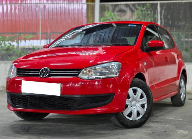https://images10.gaadi.com/usedcar_image/4606737/original/processed_7f3f1e069dc6c2c5b3c13f3cae4efc66.jpg?imwidth=6402
