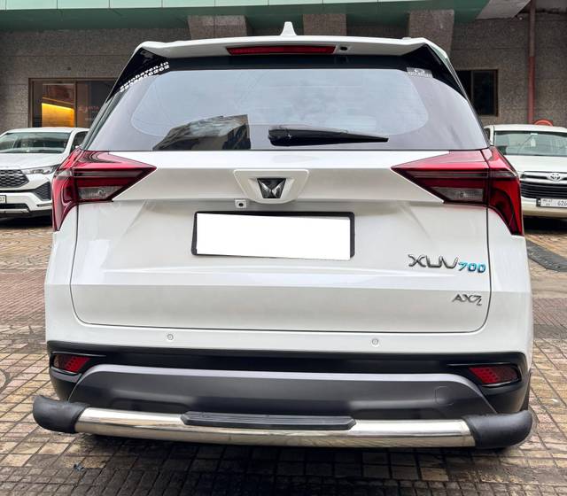 https://images10.gaadi.com/usedcar_image/4606794/original/processed_6e71a8878d3d8fba295bcce6e4abfbb6.jpg?imwidth=6401