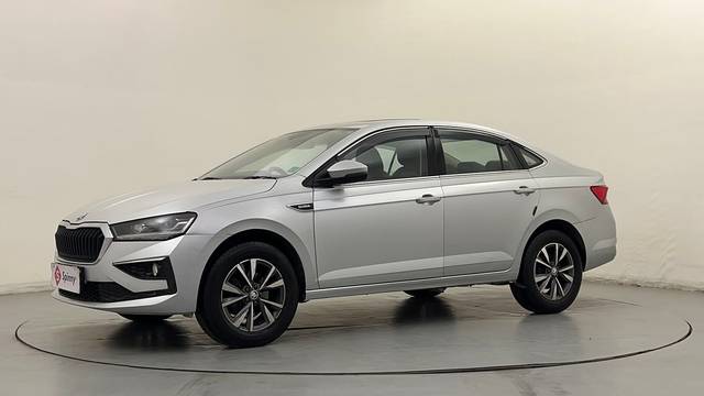 https://images10.gaadi.com/usedcar_image/4606801/original/6e773c49c1dc39da67668684e5e22992.JPG?imwidth=6400