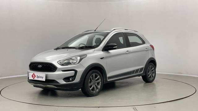 https://images10.gaadi.com/usedcar_image/4606807/original/461980350007a0b1929a307b45b74484.JPG?imwidth=6400
