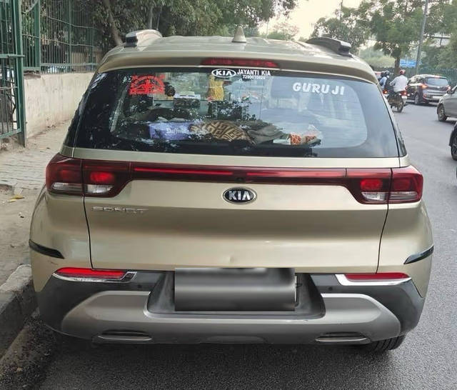 https://images10.gaadi.com/usedcar_image/4606817/original/f439de2c-f84d-49a2-bc6d-0d9b3359db17.png?imwidth=6401