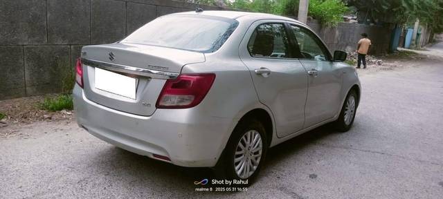 https://images10.gaadi.com/usedcar_image/4606906/original/processed_bb67f69c614b38924910fefde5808c75.jpg?imwidth=6401