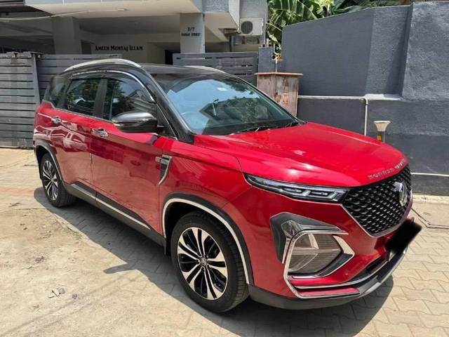 https://images10.gaadi.com/usedcar_image/4606963/original/processed_0ade718f-4b7a-49fe-b3a0-de089ef1c228.jpeg?imwidth=6400