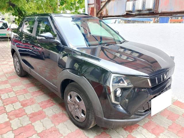 https://images10.gaadi.com/usedcar_image/4606985/original/processed_6d95f33a63477395fe9d06d39f6ab0ba.jpg?imwidth=6400