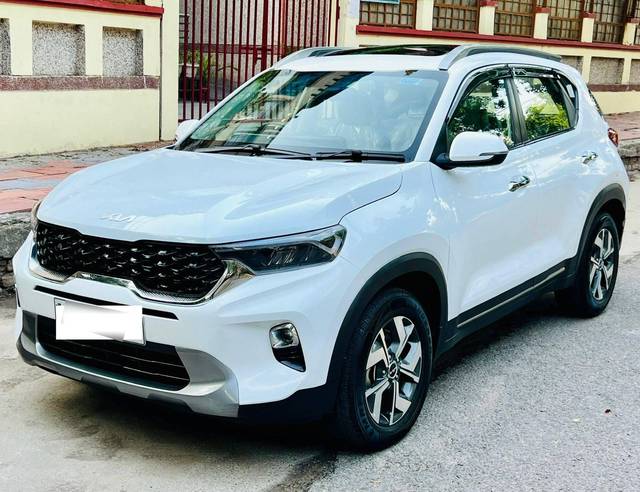 https://images10.gaadi.com/usedcar_image/4607021/original/processed_7905a4251151c222e98e6d4bc6097e91.jpg?imwidth=6402