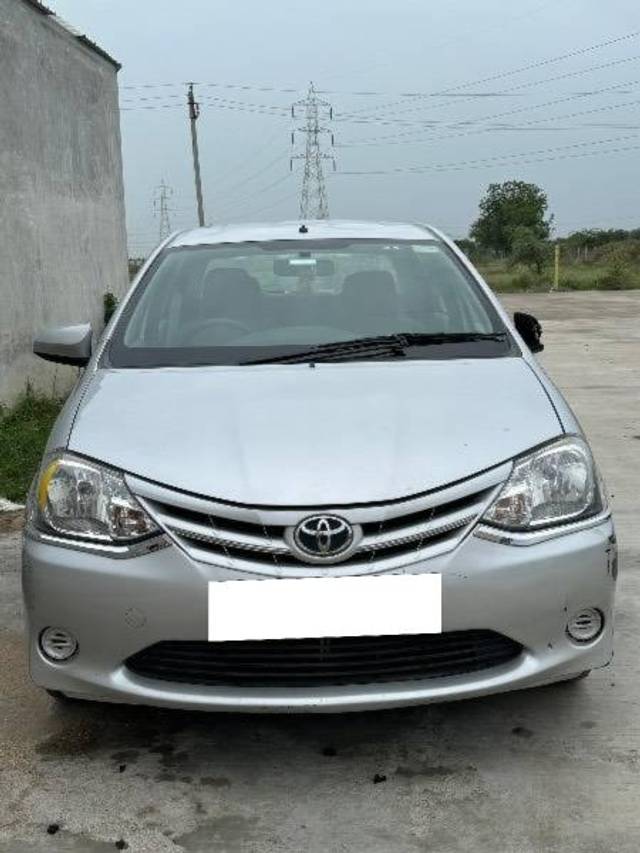 https://images10.gaadi.com/usedcar_image/4607037/original/processed_40f6a16d-06d2-4a0c-8156-98f5555558fd.jpeg?imwidth=6402