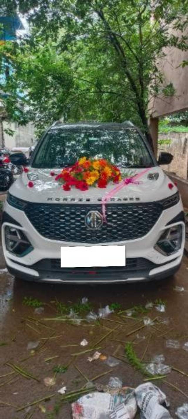 https://images10.gaadi.com/usedcar_image/4607069/original/processed_4ba26d99-3fc7-40b5-8b95-b2fcf2b947c6.jpg?imwidth=6400