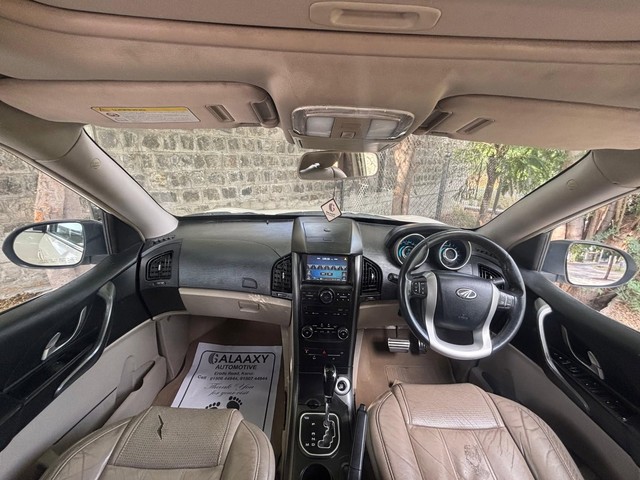 Second-hand 2016 Mahindra XUV500 AT W10 FWD for sale in Karur-3