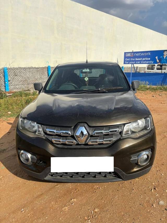 https://images10.gaadi.com/usedcar_image/4607087/original/processed_d4f2bae4892d48609e882dd09e7e3f48.jpg?imwidth=6400
