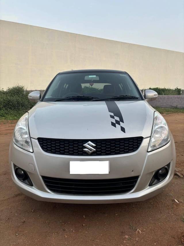 https://images10.gaadi.com/usedcar_image/4607090/original/processed_6f6723b46dc39b15b98657bc088fc095.jpg?imwidth=6402