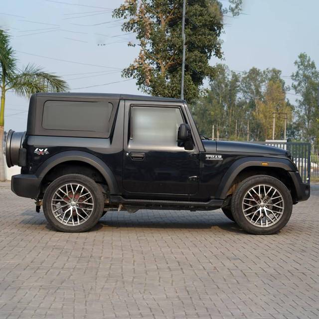 https://images10.gaadi.com/usedcar_image/4607091/original/processed_05778b232be57b76439dd529c9337824.jpg?imwidth=6401