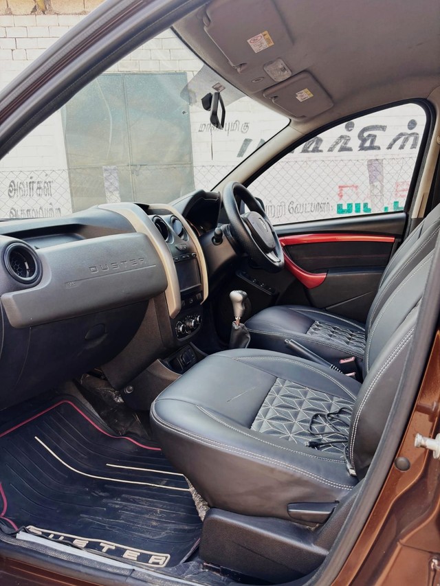 Second-hand 2017 Renault Duster SANDSTORM RXS 85 PS for sale in Karur-4