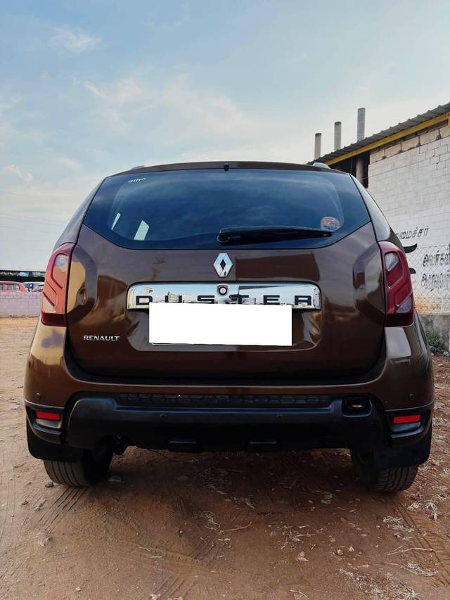 https://images10.gaadi.com/usedcar_image/4607100/original/processed_56bfb3b30953a5ccd265d57d23479d4c.jpg?imwidth=6401