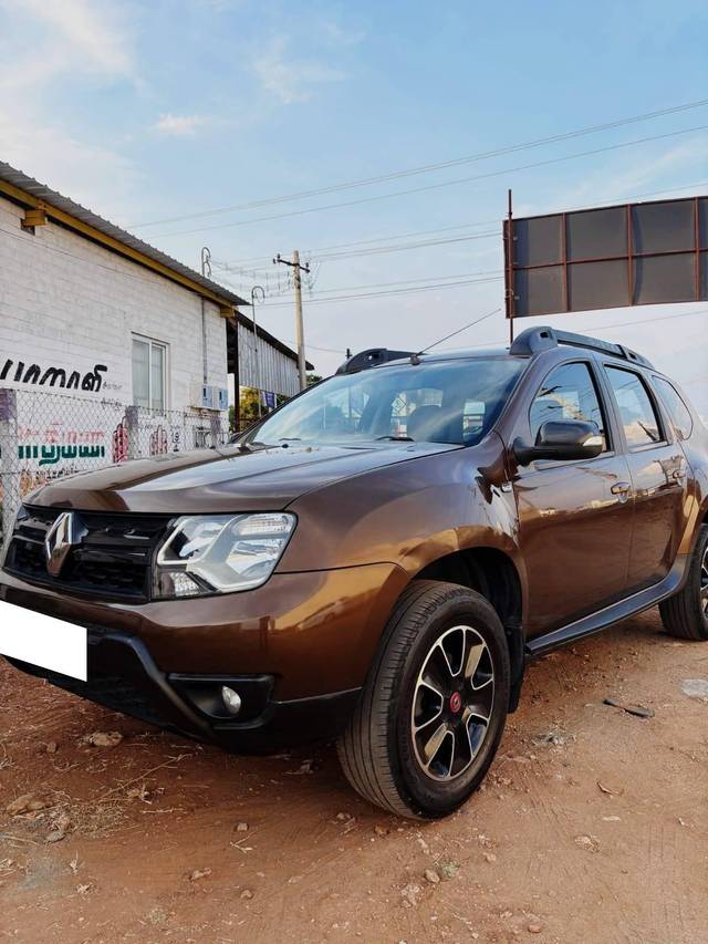 https://images10.gaadi.com/usedcar_image/4607100/original/processed_be3a5cc9cdbcc9bc483f590496a9293d.jpg?imwidth=6402