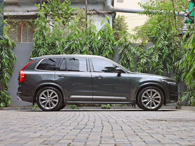 https://images10.gaadi.com/usedcar_image/4607101/original/4f277a30c43ba9d5e5c248639a6aa142.jpg?imwidth=6401