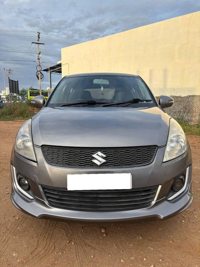 https://images10.gaadi.com/usedcar_image/4607103/original/processed_e3d626ee858cb36a4a46a40bddbc52fd.jpg?imwidth=6402