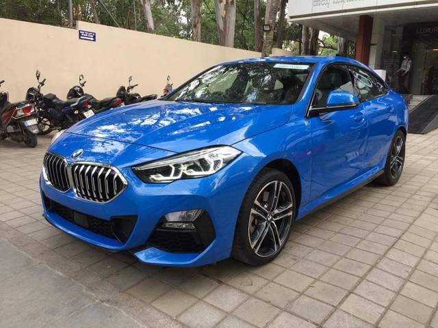 https://images10.gaadi.com/usedcar_image/4607109/original/processed_2e08fc0d-d501-4127-be8e-091479895973.jpg?imwidth=6400