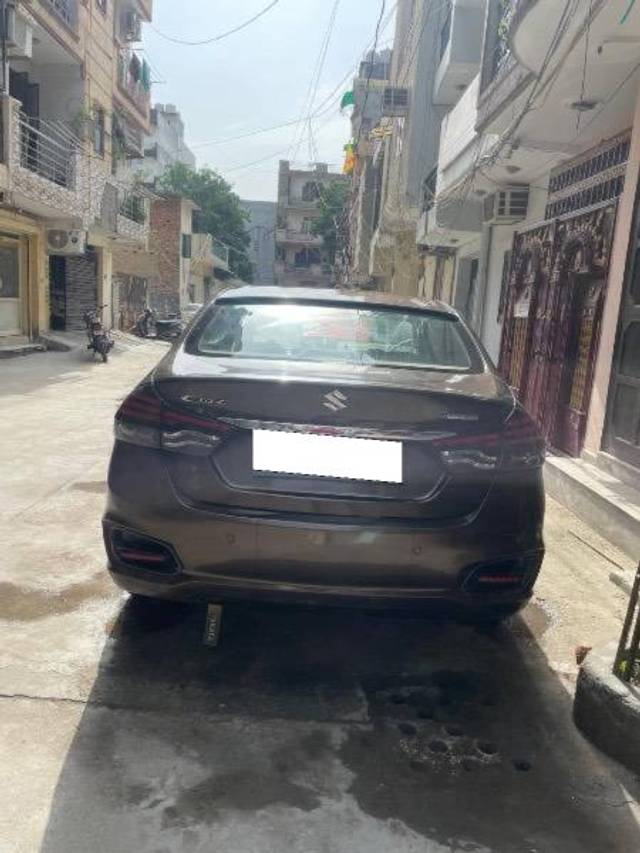 https://images10.gaadi.com/usedcar_image/4607148/original/processed_b2fc3361-4634-4dc8-9c7b-d7aedbcd17c4.jpeg?imwidth=6402