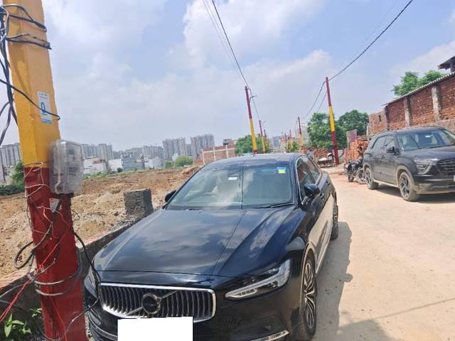 https://images10.gaadi.com/usedcar_image/4607165/original/processed_af44565e-c614-409d-b349-139b92afdce4.jpg?imwidth=6400