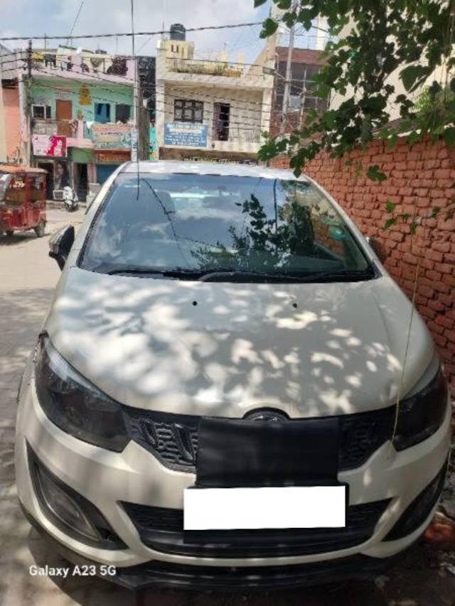 https://images10.gaadi.com/usedcar_image/4607172/original/processed_24c366df-cea6-4f5b-a2ed-2d80140147b4.jpg?imwidth=6400