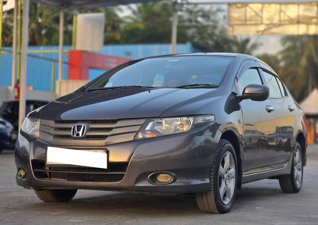 https://images10.gaadi.com/usedcar_image/4607177/original/processed_5d79c81c5e3fc795def047d107d7a5de.jpg?imwidth=6402