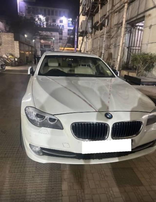 https://images10.gaadi.com/usedcar_image/4607183/original/processed_323d798a-8a88-4b8b-b298-7be8014a3172.jpeg?imwidth=6400