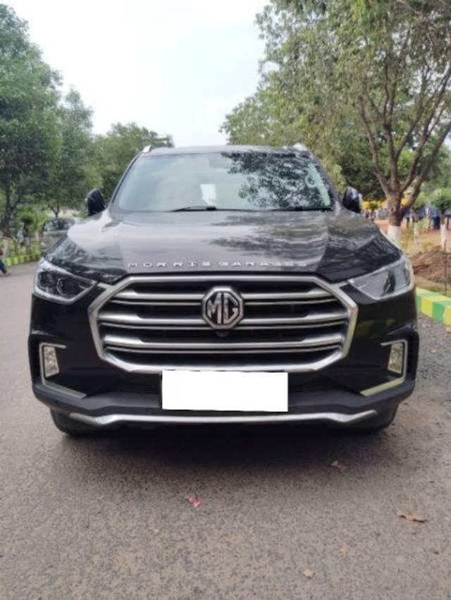 https://images10.gaadi.com/usedcar_image/4607195/original/processed_61768988-d1a4-4552-97e0-e57c565c0f8b.JPG?imwidth=6400