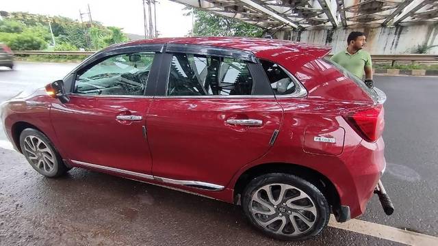 https://images10.gaadi.com/usedcar_image/4607201/original/processed_2ee0b1e2-9783-4422-97eb-8daef7d181f1.jpg?imwidth=6400