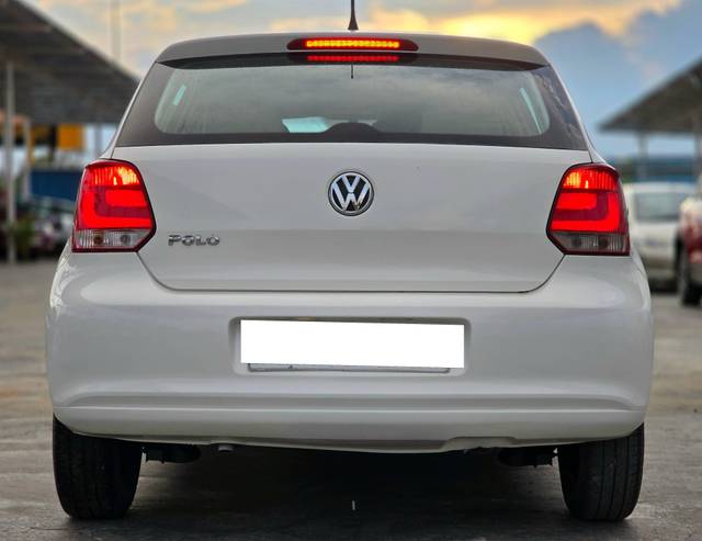 https://images10.gaadi.com/usedcar_image/4607205/original/processed_7844b5d55bb1b0a2f9cba88b10e9be6c.jpg?imwidth=6401