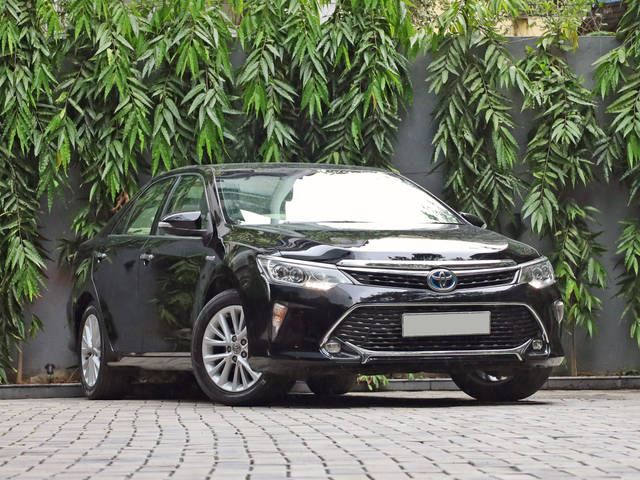 https://images10.gaadi.com/usedcar_image/4607213/original/ce52c1b3f8e7d5d3de5a53efdfa8cf03.jpg?imwidth=6400