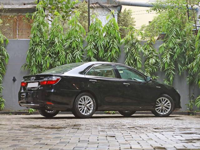 https://images10.gaadi.com/usedcar_image/4607213/original/processed_3a4f35affd14f57c6e33ad58d469c103.jpg?imwidth=6402