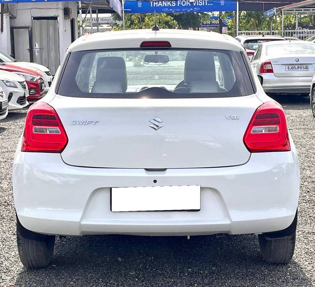 https://images10.gaadi.com/usedcar_image/4607282/original/processed_3c58cb383ad36dc9ea83238169a76c3e.jpg?imwidth=6401