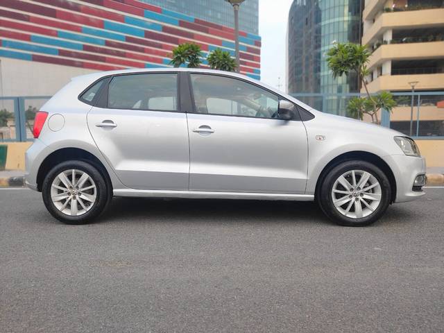 https://images10.gaadi.com/usedcar_image/4607283/original/9b90da7253a6739b100654e049acfbc2.jpg?imwidth=6401