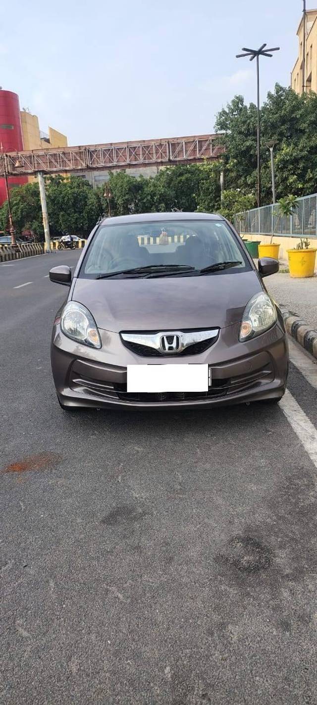https://images10.gaadi.com/usedcar_image/4607293/original/processed_71e7dd75dc7740dea9d914f7ec024c63.jpg?imwidth=6402
