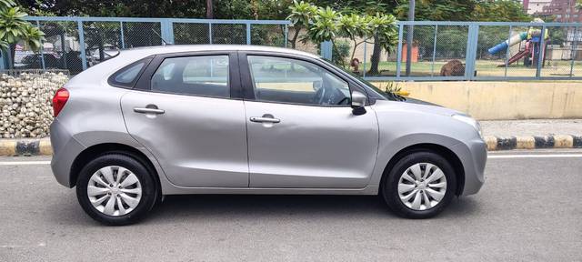 https://images10.gaadi.com/usedcar_image/4607301/original/7f0823d2c02b31cd7077a430b37c5c6f.jpg?imwidth=6401