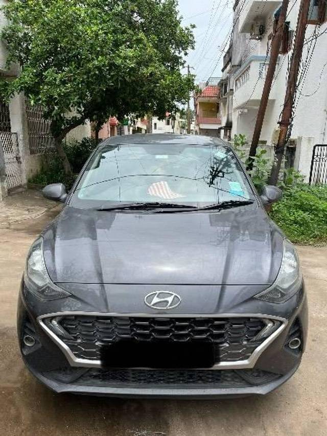 https://images10.gaadi.com/usedcar_image/4607386/original/processed_e0974f5f-0ebe-4843-8bfb-91af05e332ad.jpeg?imwidth=6400