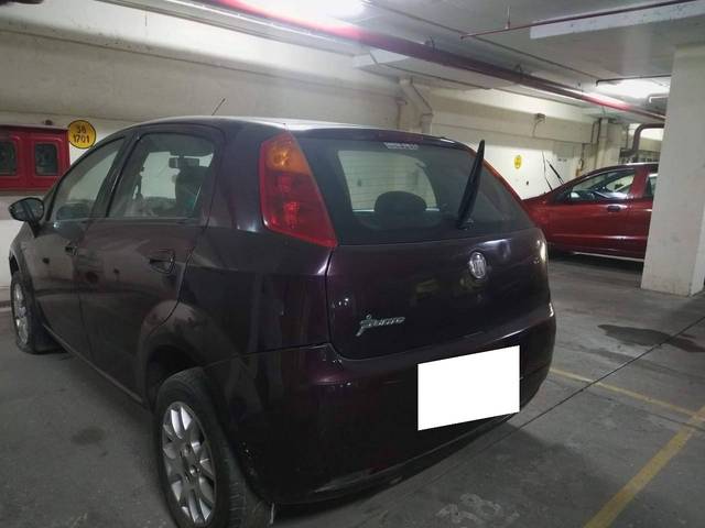 https://images10.gaadi.com/usedcar_image/4607420/original/processed_295c7590-618c-4a52-a9ec-bbab99aab1e4.jpg?imwidth=6402