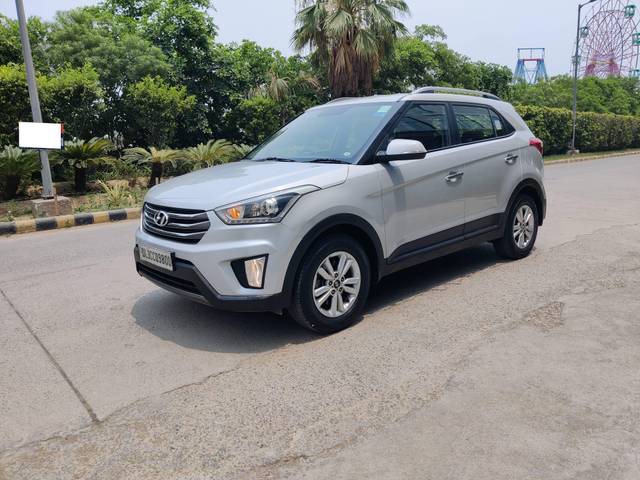 https://images10.gaadi.com/usedcar_image/4607440/original/processed_621b946c867f4c36b616c5eb965276fb.jpg?imwidth=6400