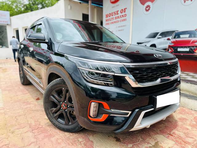 https://images10.gaadi.com/usedcar_image/4607444/original/processed_d805e471b9bc513ea2217da4e3800a25.jpg?imwidth=6400