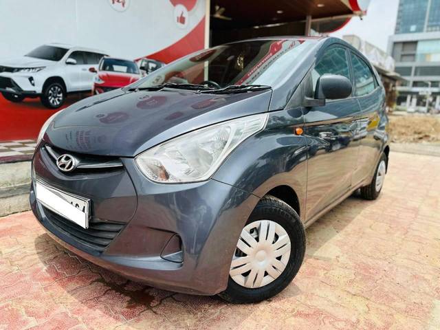 https://images10.gaadi.com/usedcar_image/4607454/original/processed_903492b5a8be0cce84e0720ece3dbe68.jpg?imwidth=6402