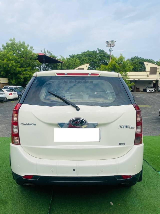 https://images10.gaadi.com/usedcar_image/4607455/original/processed_bc19f08790e93536555cc7474560db70.jpg?imwidth=6402